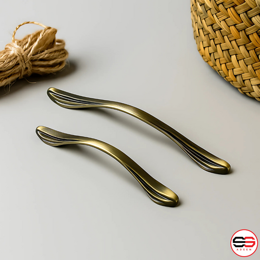 82166 Cabinet Handle