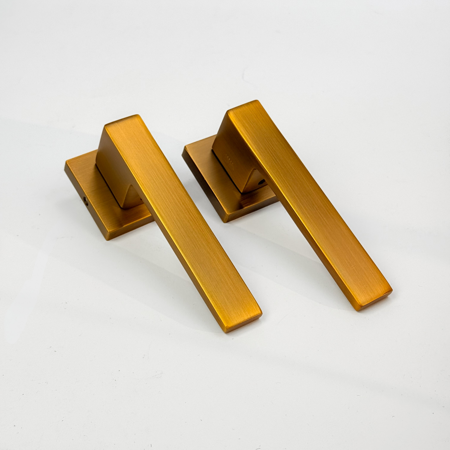 328-L329 Rosette Lock